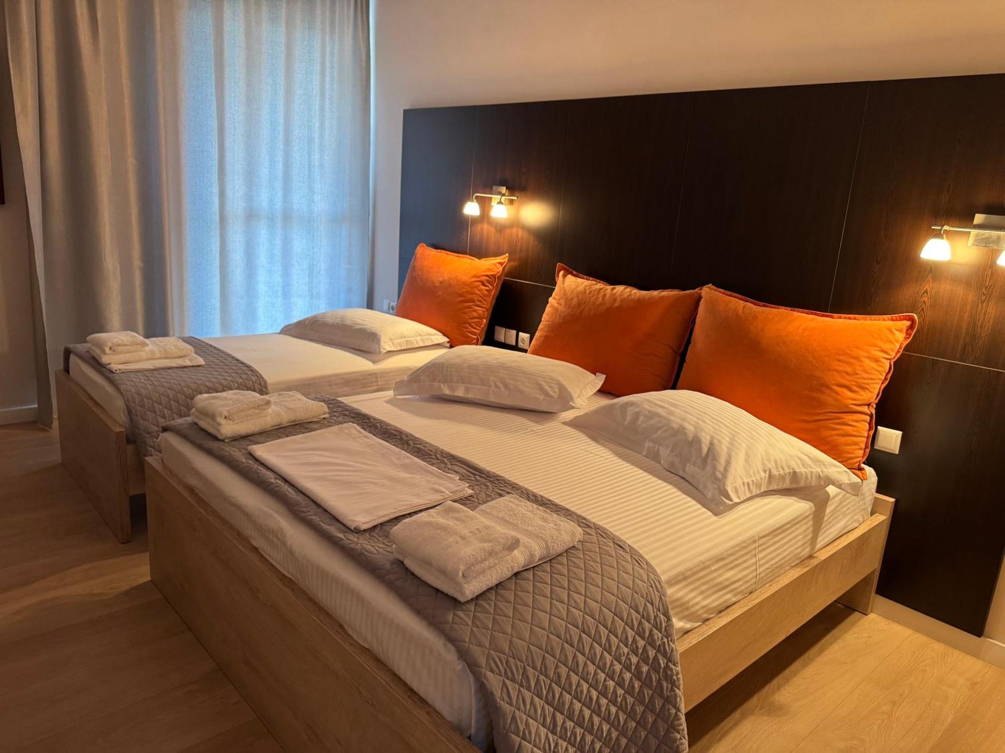 George Hotel Rooms&Suites Химара Экстерьер фото